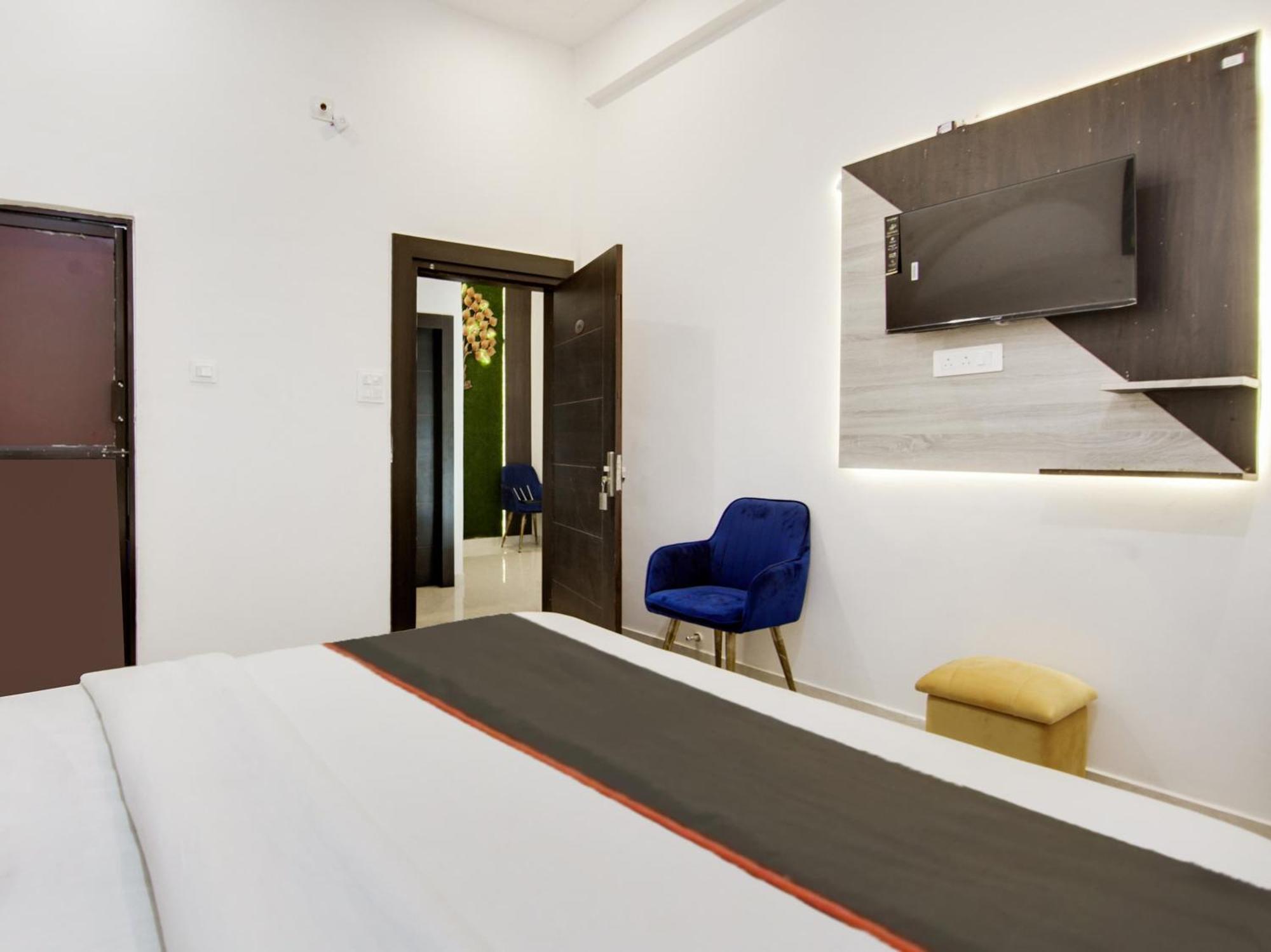 The Nines Hotel & Restro Nainital Bagian luar foto